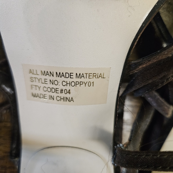 Wild Rose Brown Metallic Strappy Sandals Block Heels Size 6.5 Vintage - Picture 9 of 12